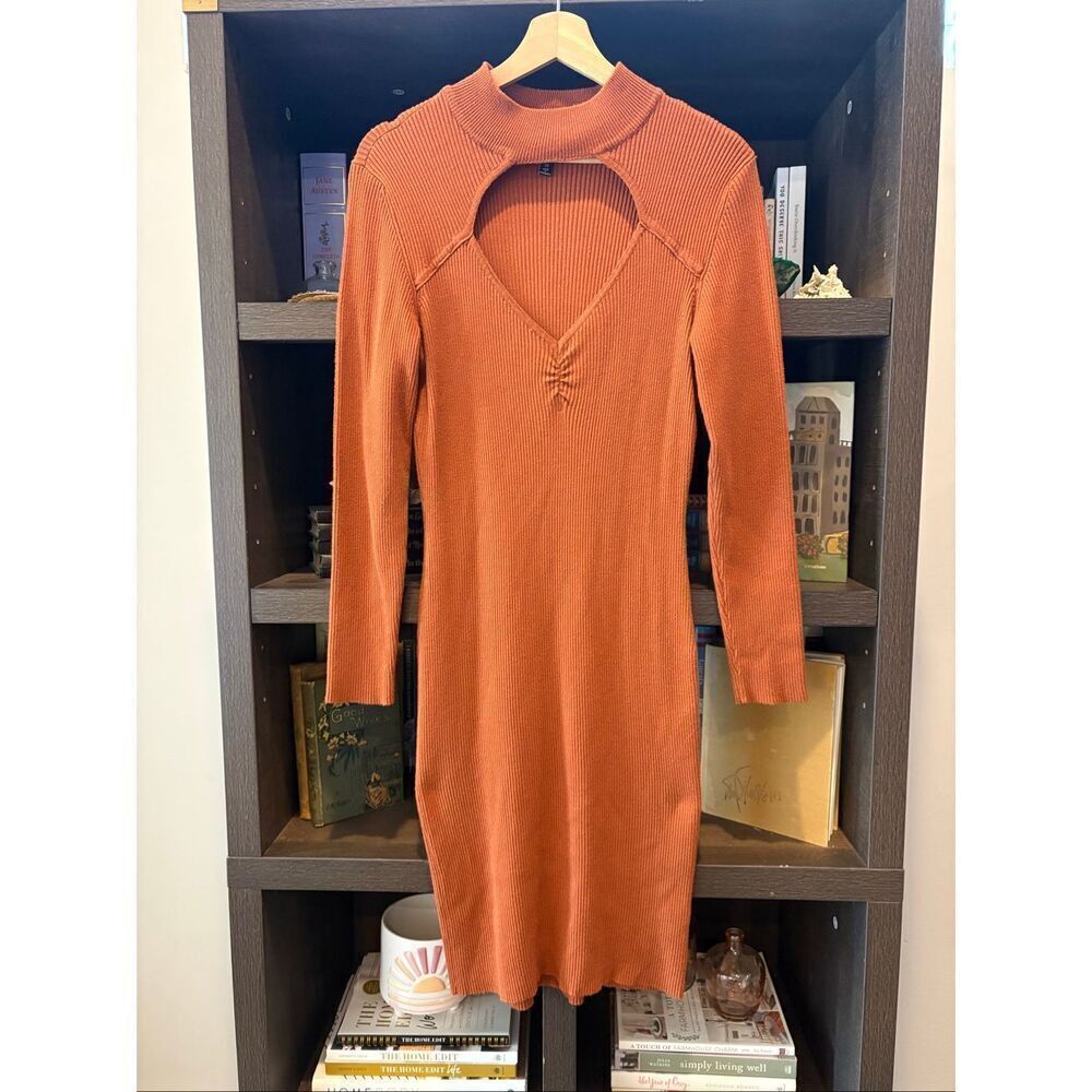 🐿️ Derek Heart Burnt Orange Keyhole Long Sleeve Ribbed Mini Dress Plus Size 2X